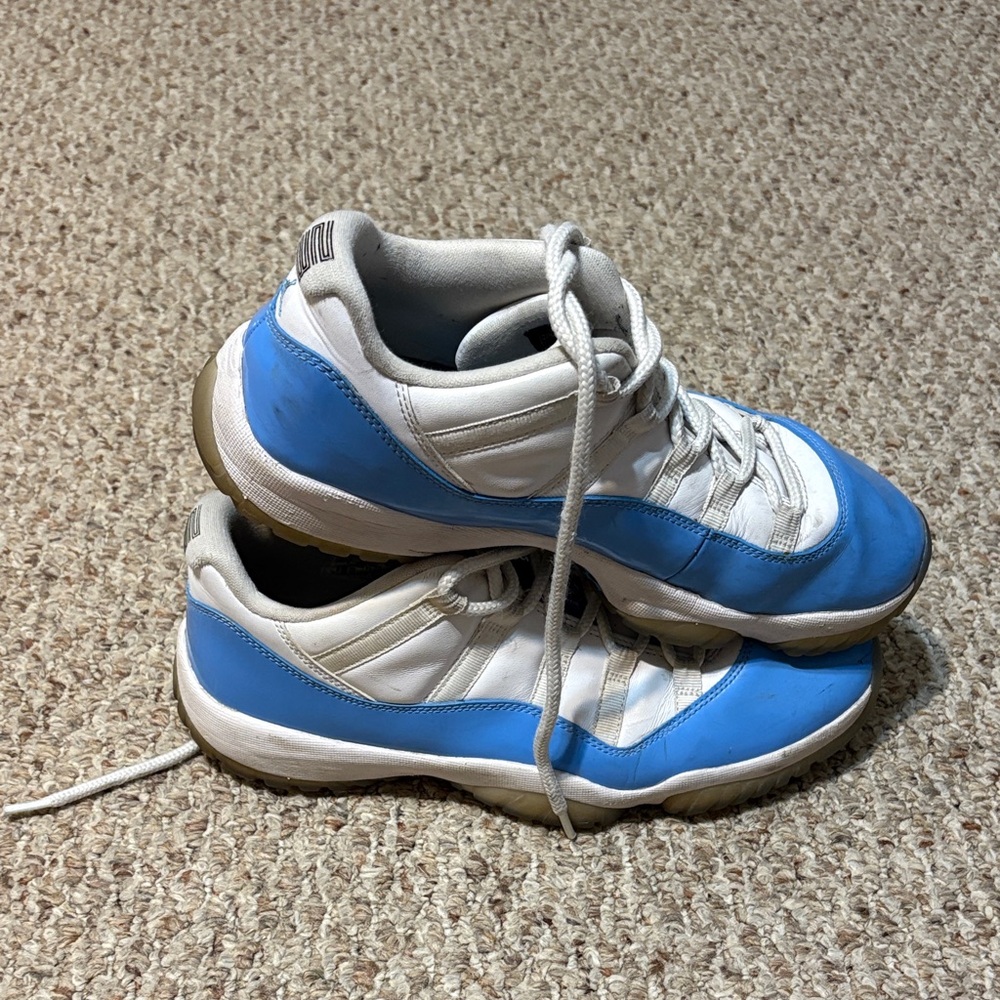 Jordan 11s